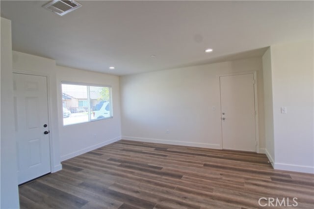 Building Photo - 34619 Pinewood Ct