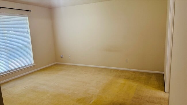 Building Photo - 5808 Forest Timbers Dr