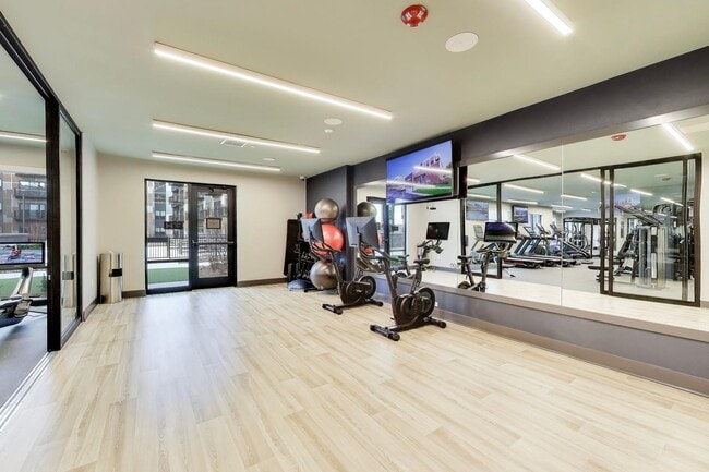 Building Photo - 5424 Old Orchard Rd