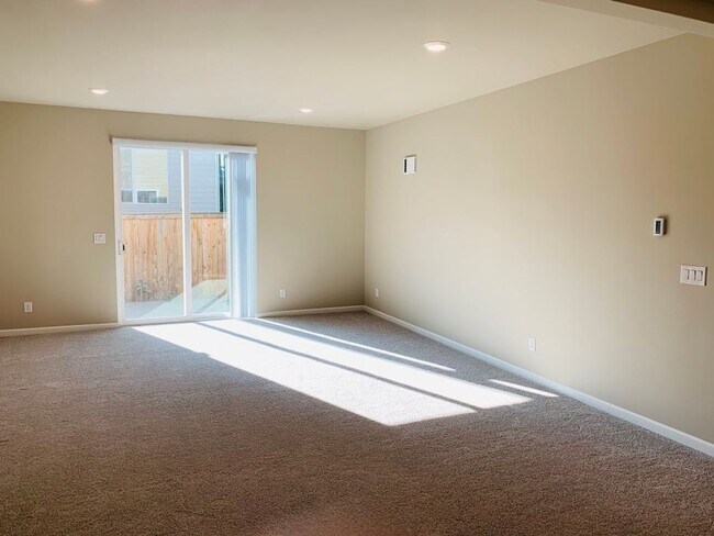 Building Photo - 5 bd 3.5 bath Bothell Single Family House ...