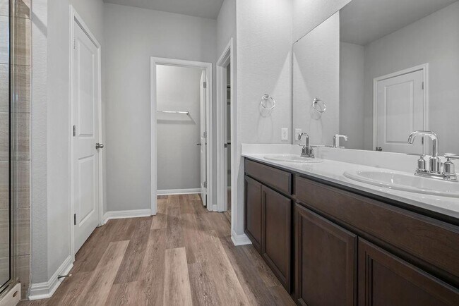 Building Photo - 1237 Oak Chase Wy