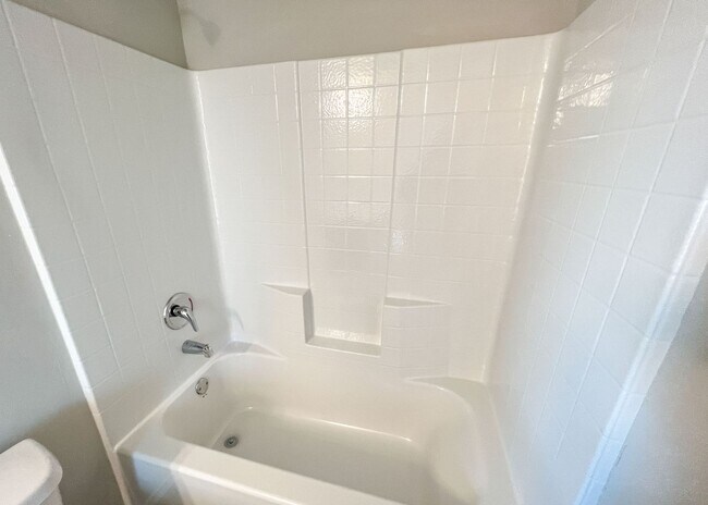 Building Photo - 3 Bed in NW OKC!