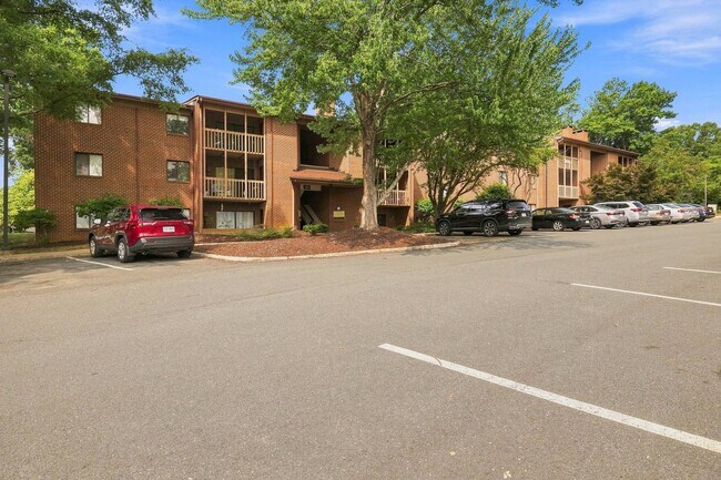 Building Photo - 104 Turtle Creek Rd