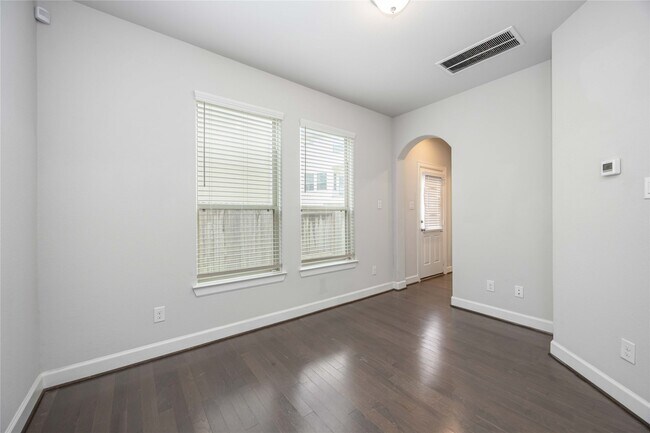 Building Photo - 9603 Cambridge Manor Ln