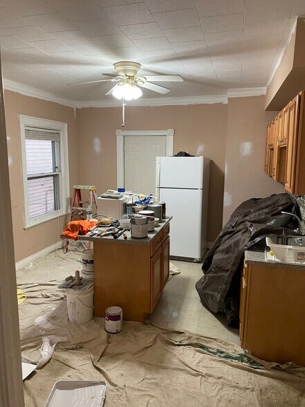 kitchen NOW COMPLETE - 116 Plymouth Ave