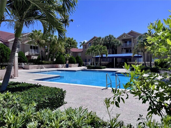 Building Photo - 10420 SW 158th Ct