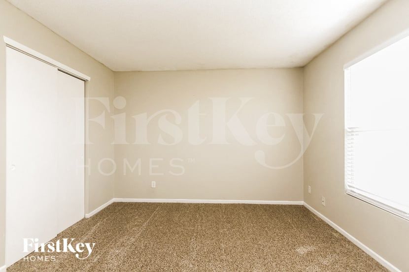 Building Photo - 11428 Cuyahoga Dr