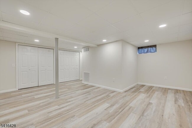 Building Photo - 432 Rosetta Pl