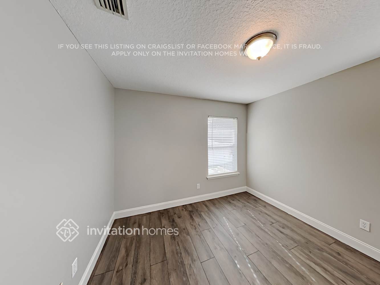 Building Photo - 3801 Pebble Brooke Circle South