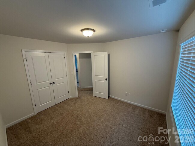 Building Photo - 8627 Harris Lake Ln