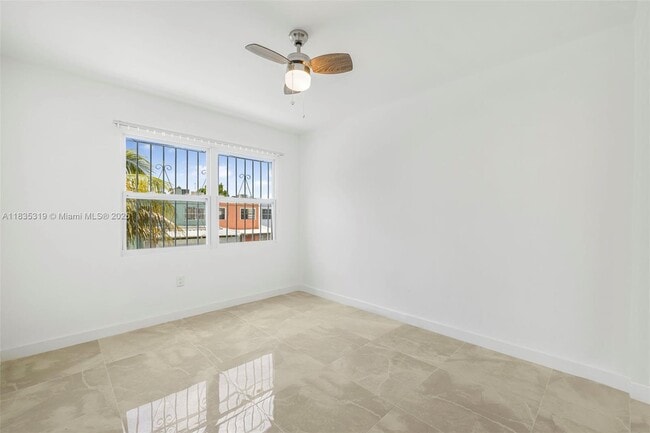 Building Photo - 622 NW 11th St