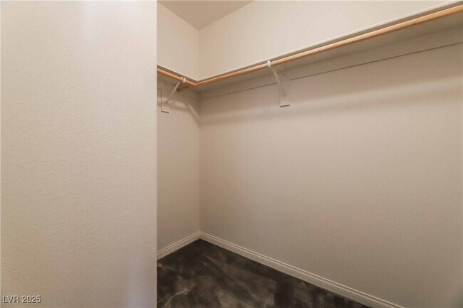 Building Photo - 1525 Spiced Wine Ave