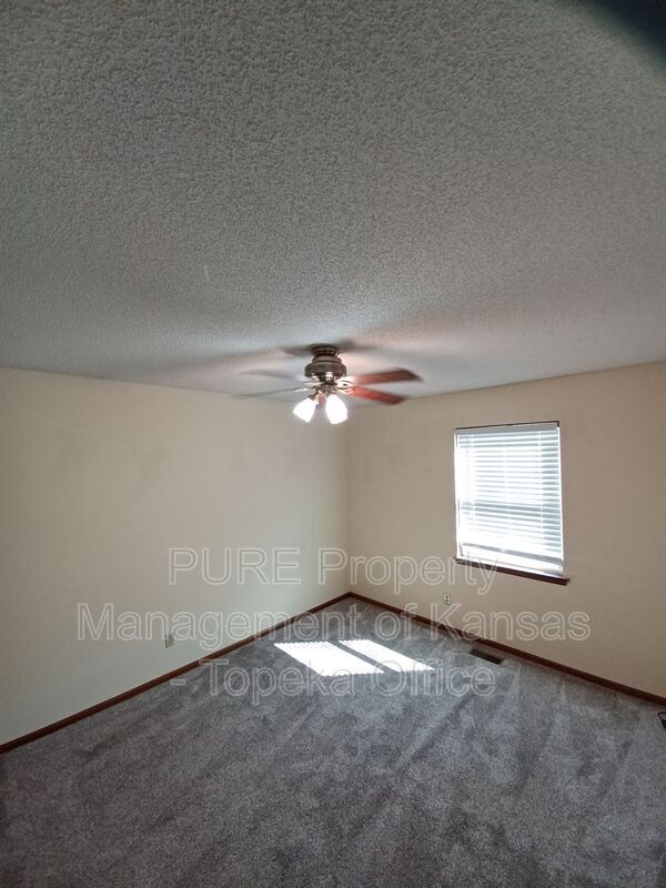 Building Photo - 6308 SW 27th St
