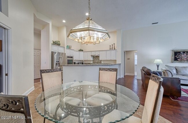 Building Photo - 8205 Bay Tree Ln