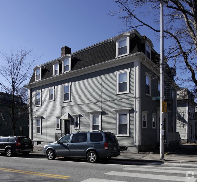 Building Photo - 189-191 Williams St