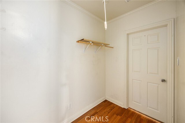 Building Photo - 2880 Woodbine St