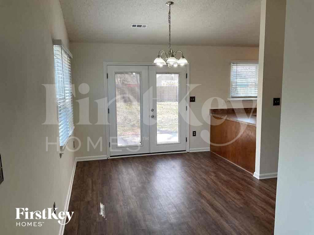 Building Photo - 7938 Lindfield Ct