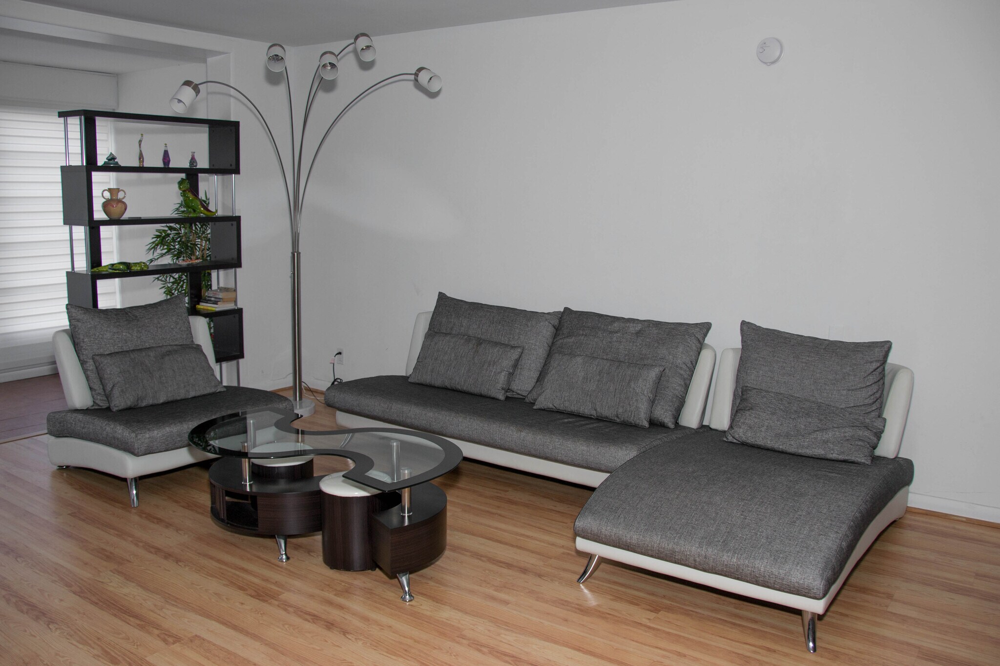 Building Photo - 2651 S Course Dr