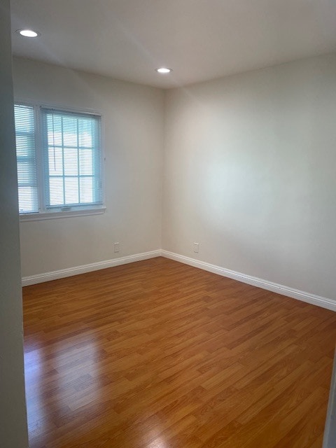 Building Photo - 530 N Van Ness Ave