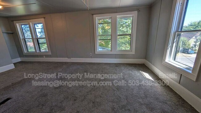 Building Photo - 622 NW 29th St