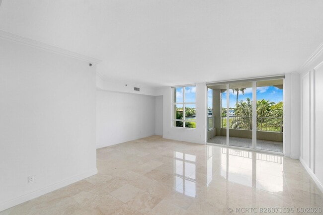 Building Photo - 3720 S Ocean Blvd