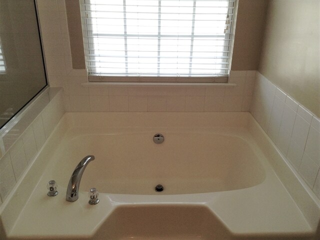 Building Photo - 1039 Canopy Dr