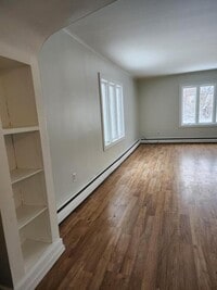 Building Photo - 111 1st Ave N