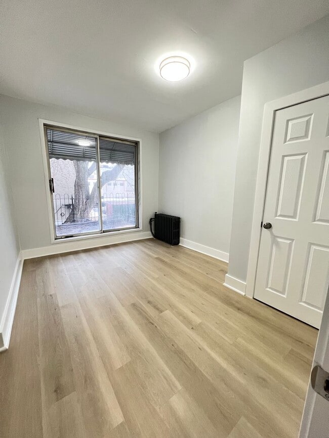 Building Photo - Renovated 3BR/1.5Bth House! Section 8 ONLY!!