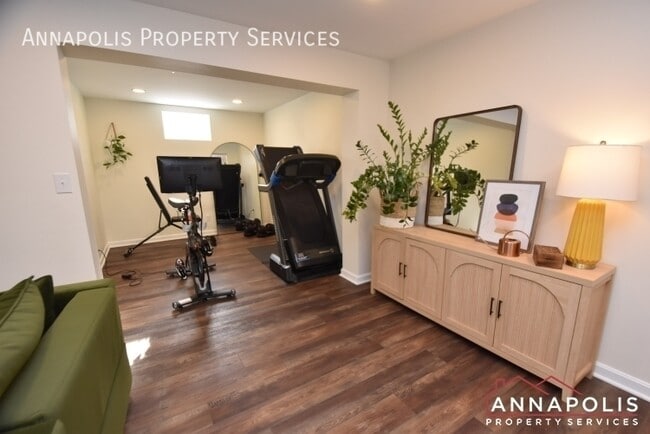 Building Photo - 509 Highmeadow Dr