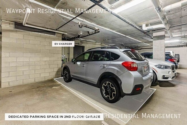 Building Photo - 611 S 8th St