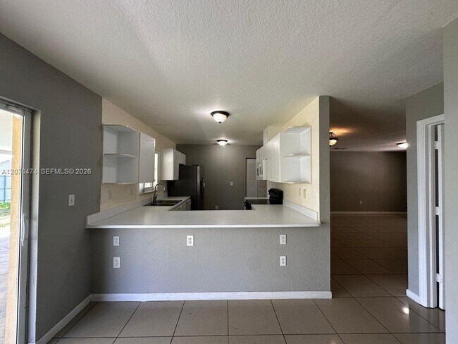 Building Photo - 14152 SW 288th Terrace