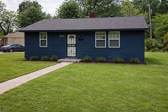 Building Photo - 1771 Wildrose St