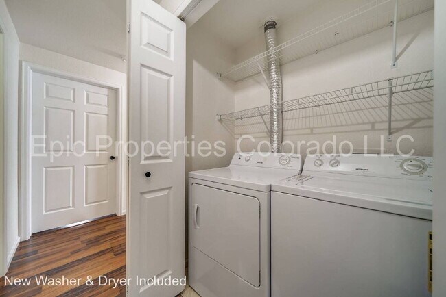 Building Photo - First Floor Corner 2 bed/2bath unit by Buckley SFB! Deeded Parking Right in Front!