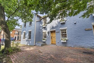 Building Photo - 123 S Fayette St