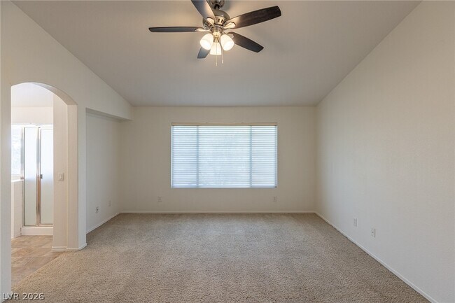 Building Photo - 718 Tiffany Bend St