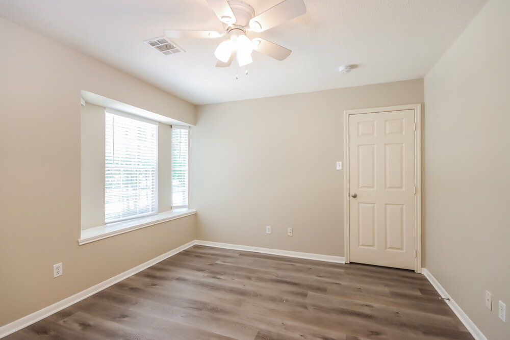 Building Photo - 403 Douglas Fir Dr