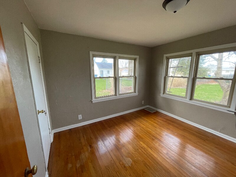 Building Photo - 3824 15th Street B