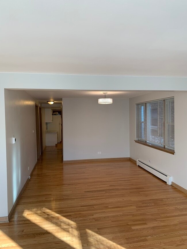 Building Photo - 5415 N Monitor Ave