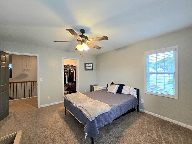 Building Photo - 525 Batty Way