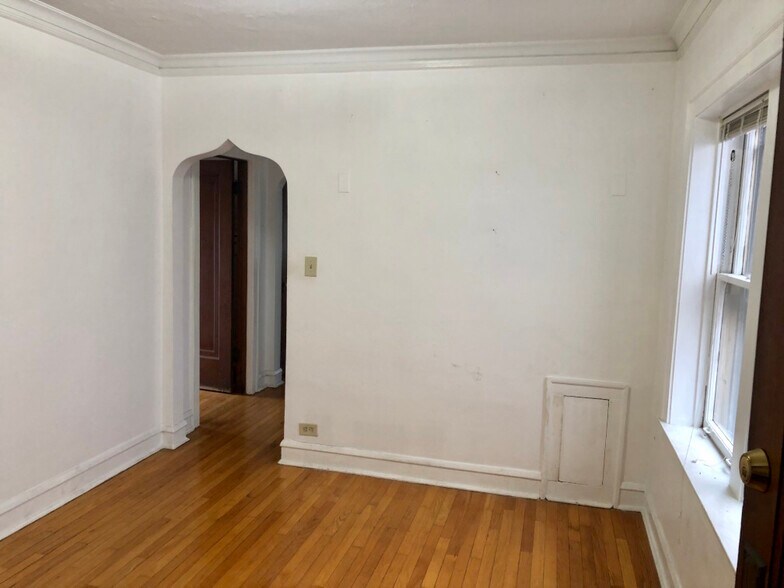 front room - 1942 N Whipple St