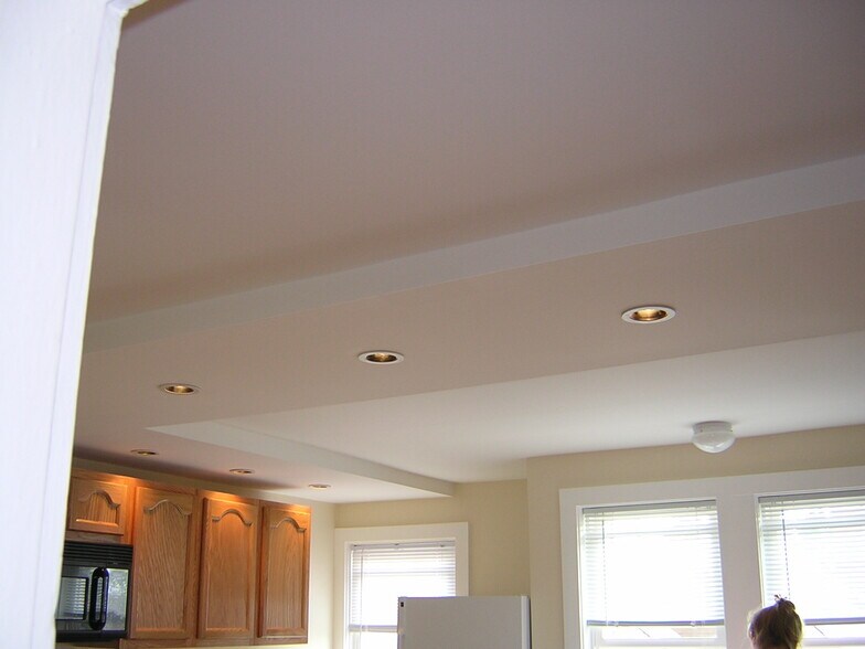 Building Photo - 55 University Ave