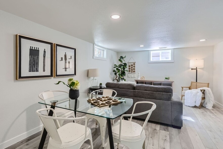 Building Photo - 3711 S Sherman St