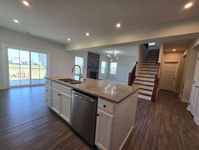 Building Photo - $500 off 1st Full Months Rent!! Minutes from the VA/NC Line