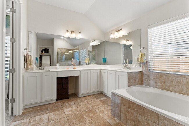 Building Photo - 1706 Celebration Ln