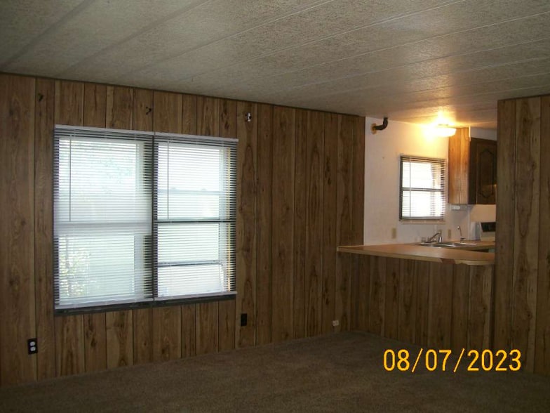 Building Photo - 27901 Norris Rd