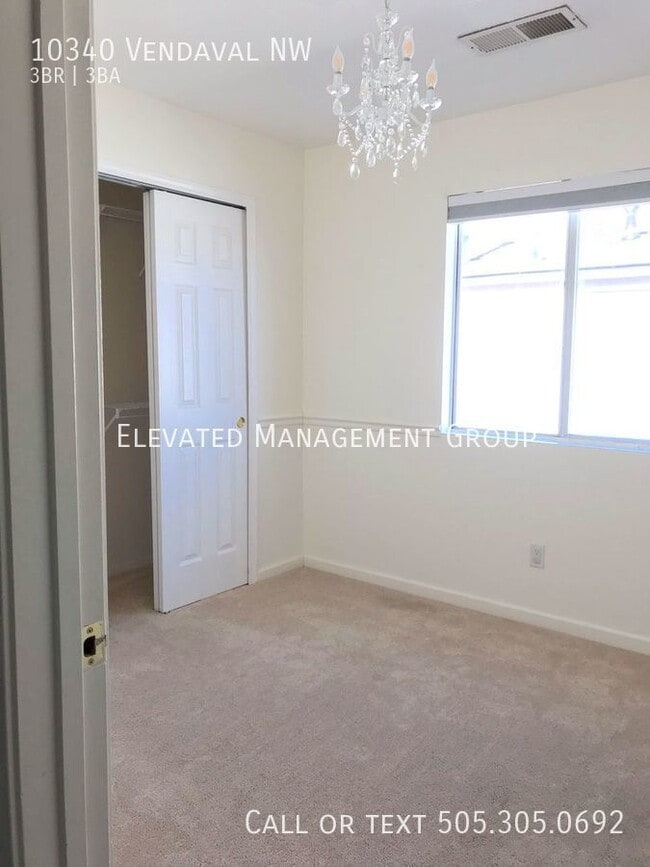 Building Photo - 10340 Vendaval Ave NW