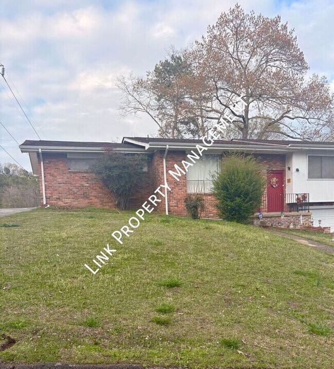 Building Photo - 3403 Gail Dr