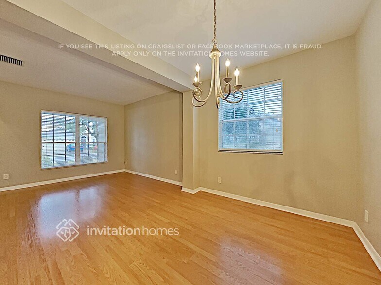 Building Photo - 9551 Baton Rouge Ln