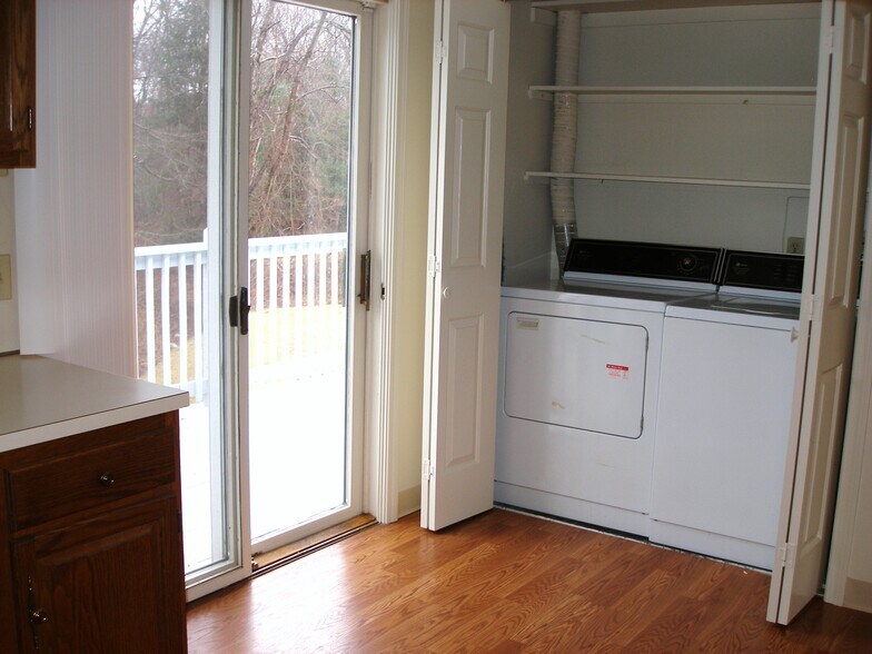 Laundry - 25 Founders Village