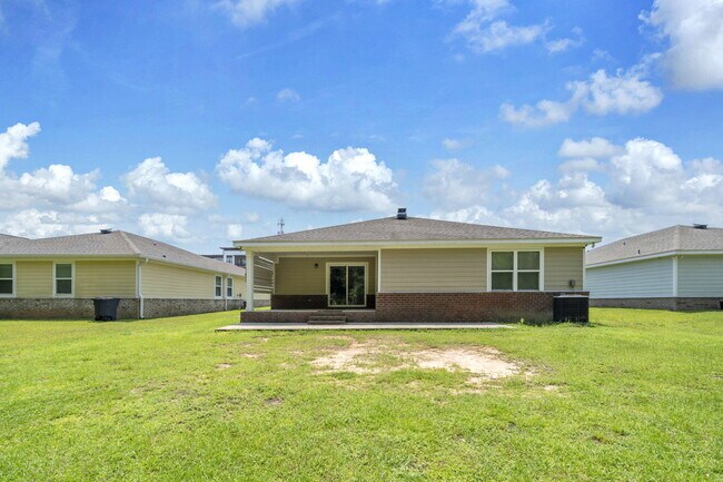 Building Photo - 222 Marquis Wy